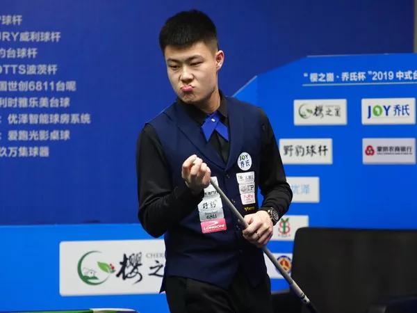 节日的气氛 节日的气氛