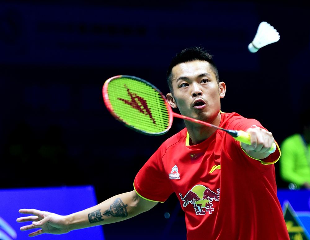 持竞争力的 持竞争力的