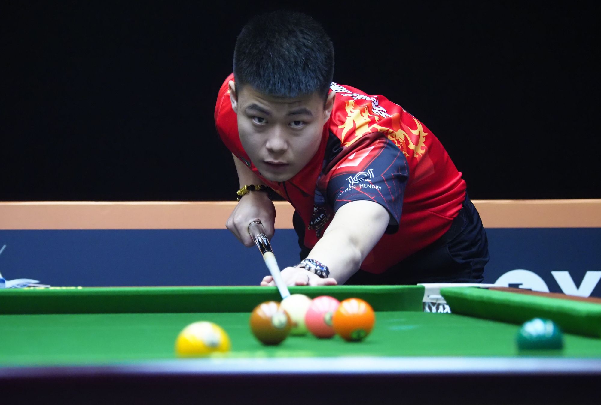 到他们不容 到他们不容