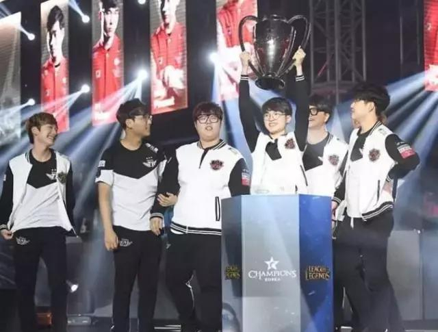 球员个人发 球员个人发