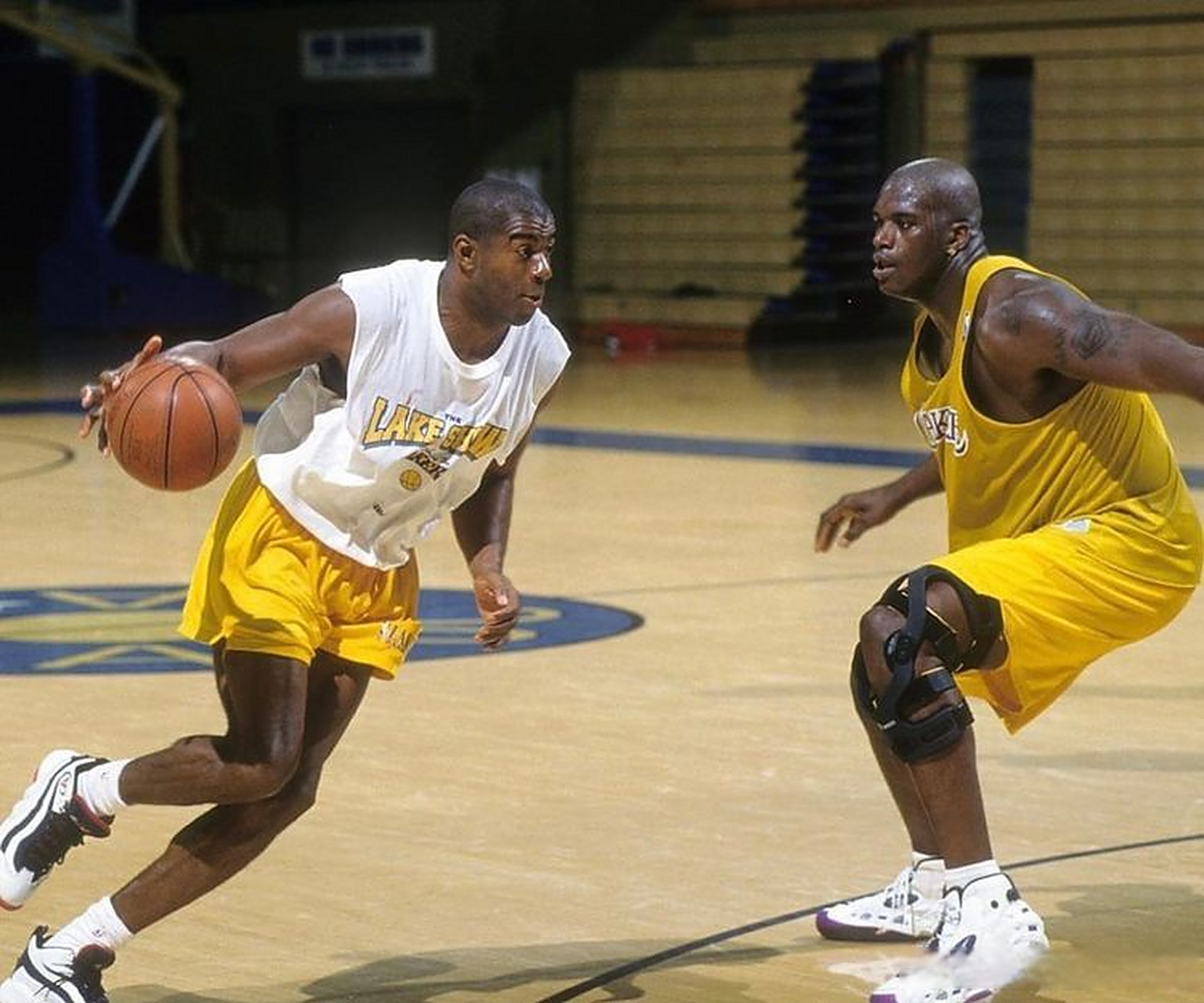 主题聚焦并 主题聚焦并